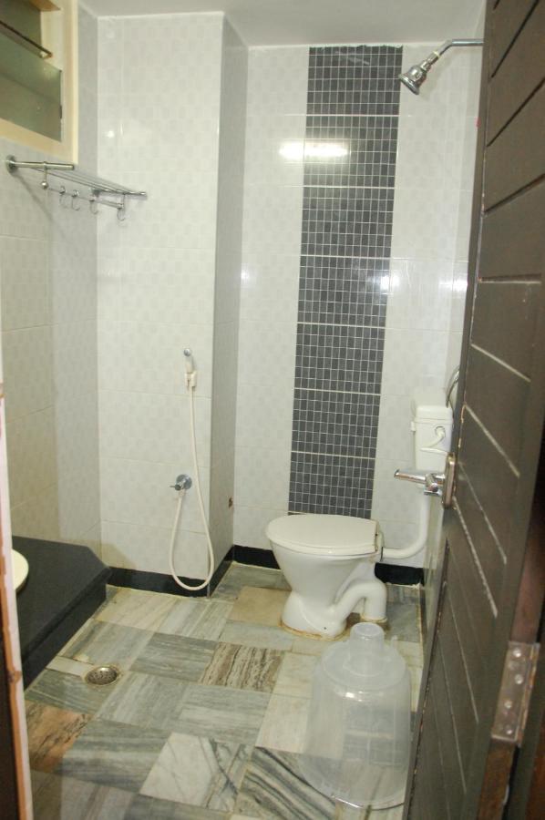 Hotel Blue Star 哥印拜陀 外观 照片